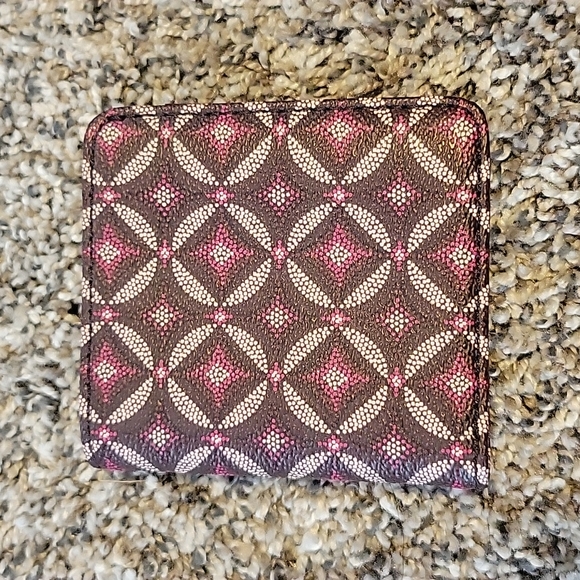 Fossil Wallet - Picture 1 of 7